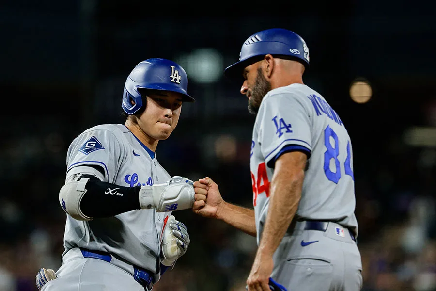 大谷翔平29号2連発！8分差でド軍公式が投じた“美オーラ”1枚にファン熱狂