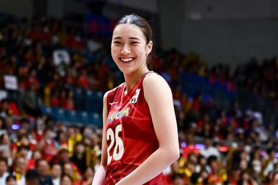 バレー佐藤淑乃、高級バッグ購入でまさかの現金払い！「クレカ作ります」赤面の一部始終