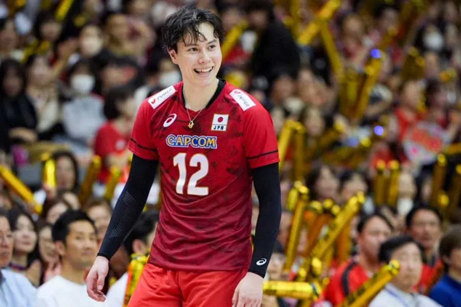 高橋藍、愛犬と淡路島で癒やしのオフ！海外ファンも「ヨグになりたい」と羨望の声