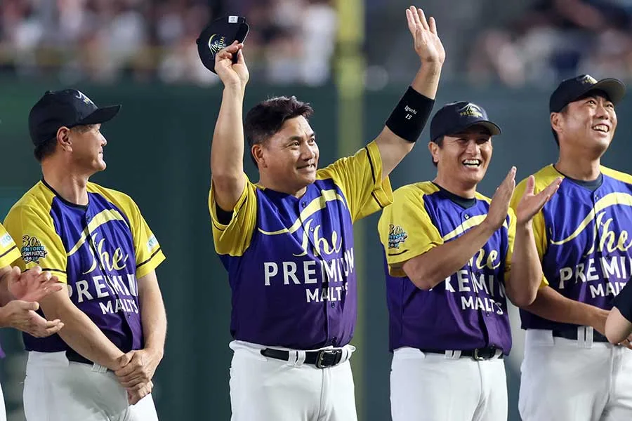 上戸彩、40歳の始球式で大暴投も東京ドーム魅了「可愛すぎて困る」