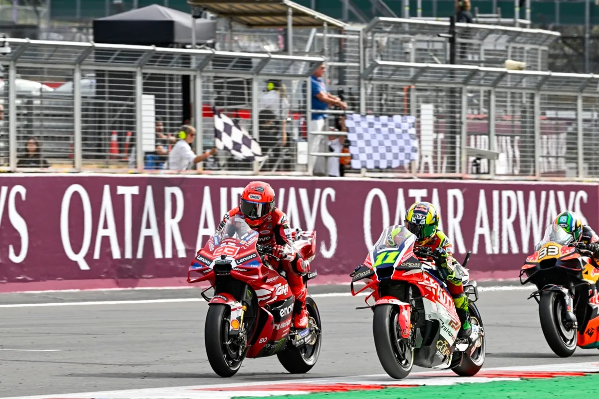アプリリア旋風！マルティンが制したMotoGP英国スプリント、ドゥカティ大苦戦